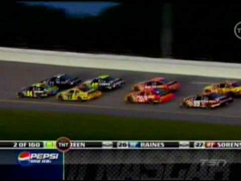 2007 Pepsi 400: Start and Lap 4 Crash