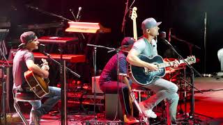 Brett Young @ Manchester Arena - 05/11/17 - Sleep Without You