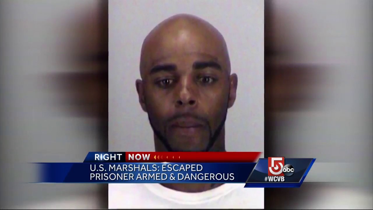 Round-the-clock manhunt underway for escaped inmate - YouTube