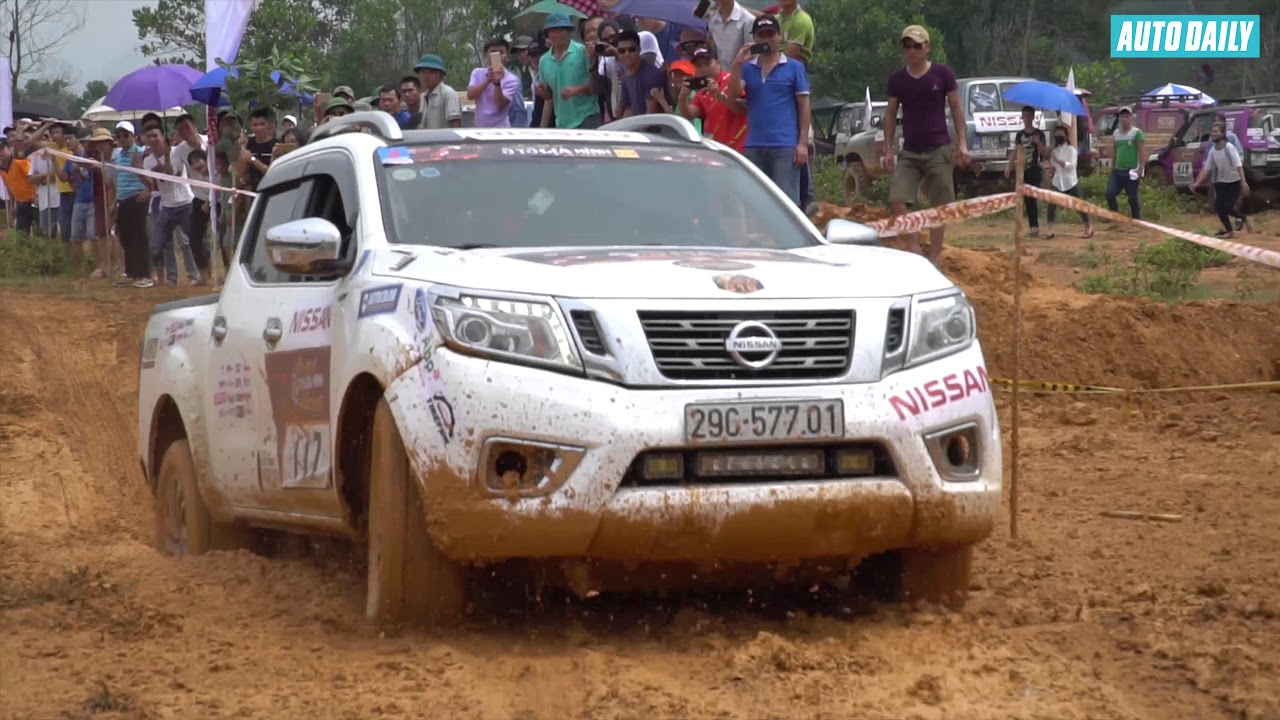 Đội hình Nissan Navara khuấy đảo Giải đua xe địa hình Việt Nam (VOC 2017) |AUTODAILY.VN)
