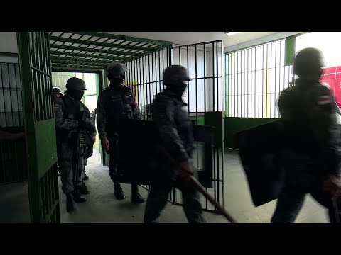 أحداث شغب في سجن بالبرازيل تودي بحياة 15 شخصا