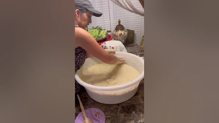 Vamos a preparar unos ricos uchepos como muchos le...