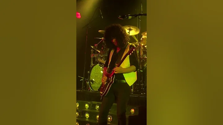 “Bohemian Rhapsody”, Almost Queen, Starland Ballroom, Nov 15 2019