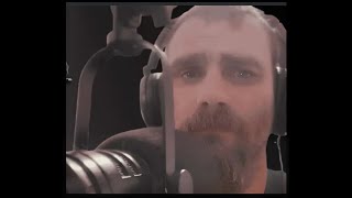 gaming on Linux and chatting