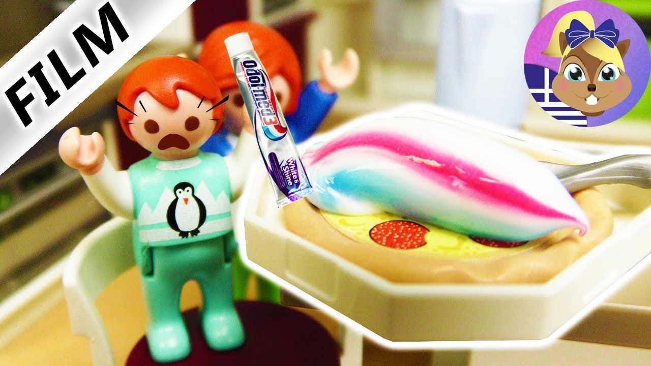 Playmobil ταινία: Η Έμμα τρώει οδοντόκρεμα με πίτσα!