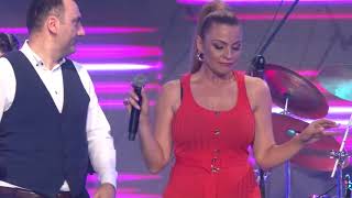 Video thumbnail of "Elena Velevska i Grupa Akademci - Kume zaigraj (Live Quarantine Show)"