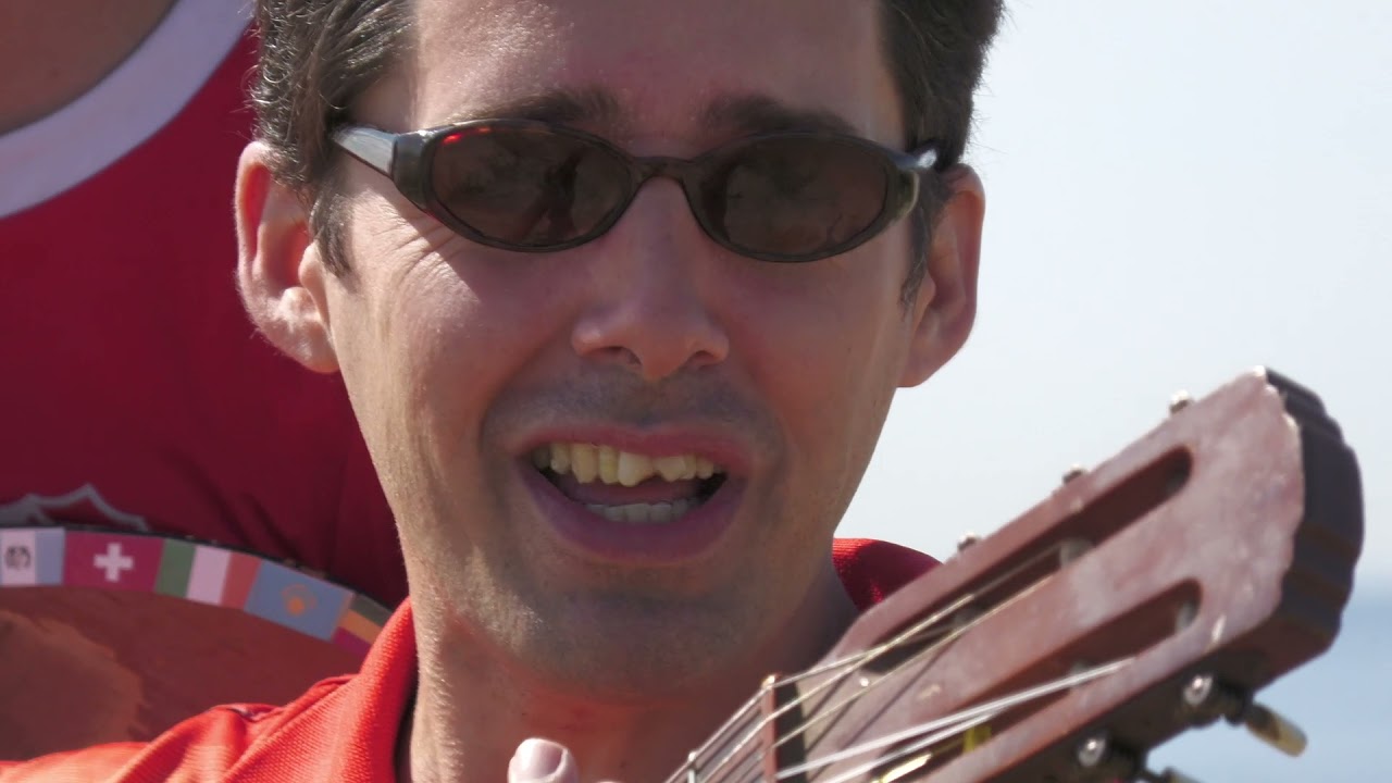 Juan Wauters - Acordes [with Tall Juan] (Official Video)