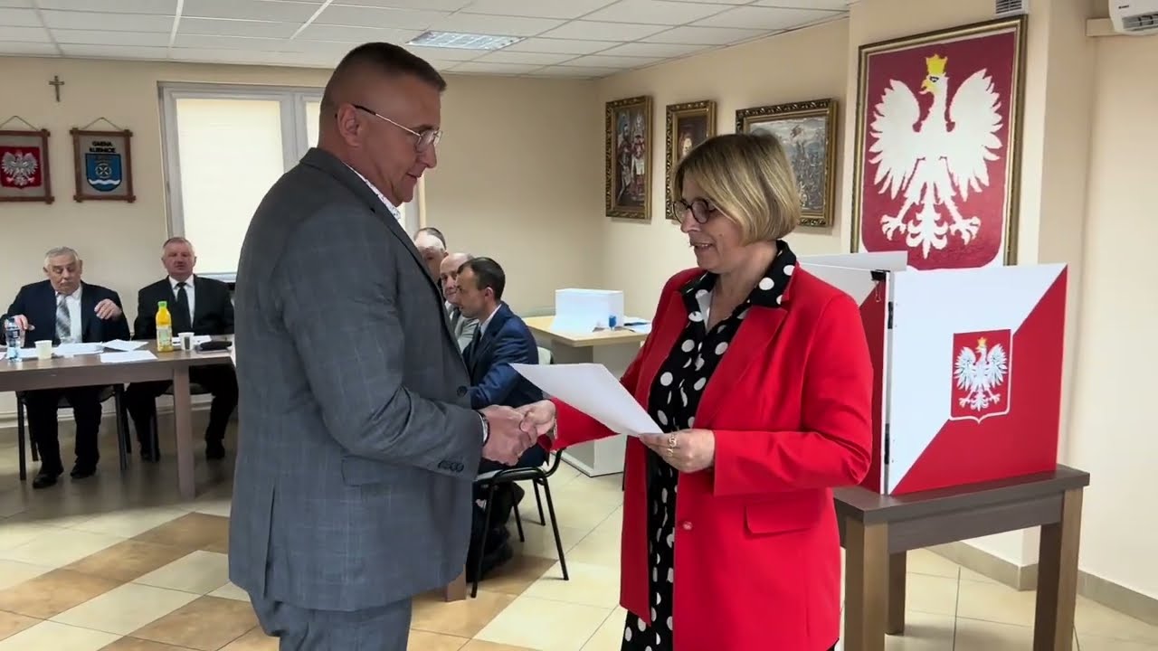 W Łubnicach ślubował nowy wójt Tomasz Pawlik. Michał Pazek dziękował za współpracę