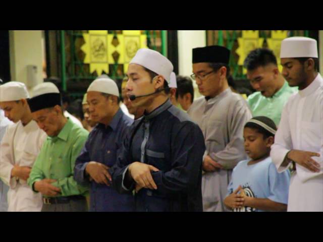 Terawih Ustaz Tamlikha @ Masjid Jamiyah Ar-Rabitah 140616 class=