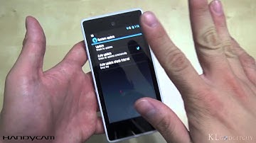 Yotaphone Unboxing and First Look