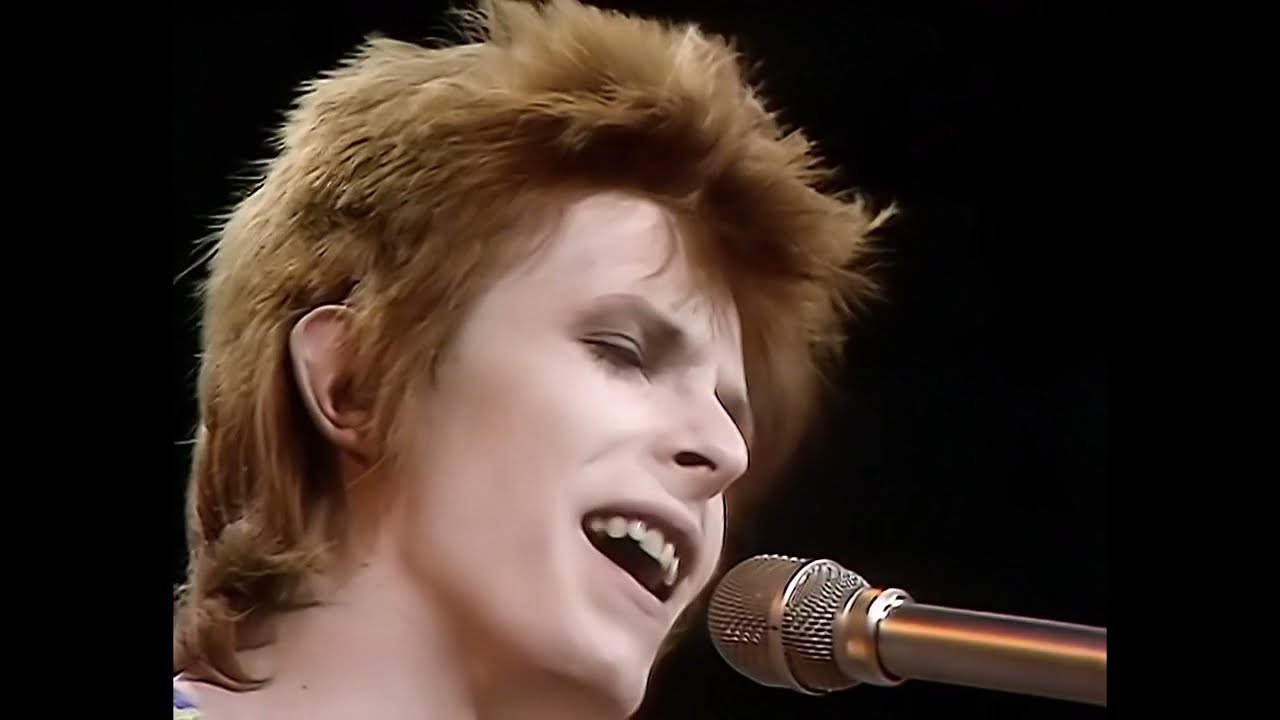 David Bowie \u0026 Freddie Mercury - Queen - Under Pressure