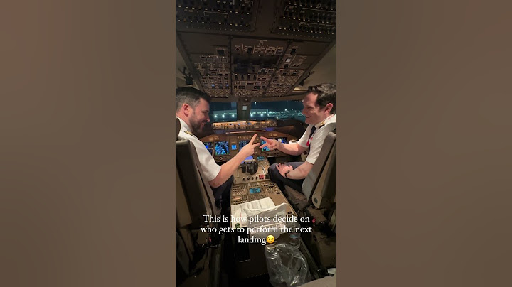 How PILOTS DECIDE who gets to FLY??? #shorts