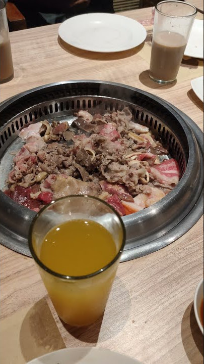 STORY WA MAKAN MAKAN DI COCARI SURABAYA