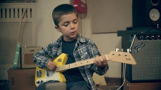 Loog Guitars Kickstarter Video 🎸 screenshot 3