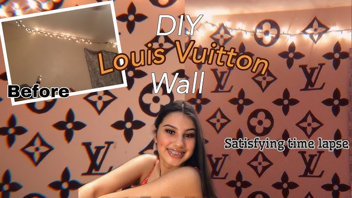 DIY HOLOGRAPHIC LOUIS VUITTON WALL (EVERYTHING BY HAND)* CUTE HOME DECOR *  
