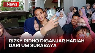 Mahasiswa UM Surabaya Sambut Meriah Pemain Timnas U-23 Rizky Ridho saat Kembali ke Kampus