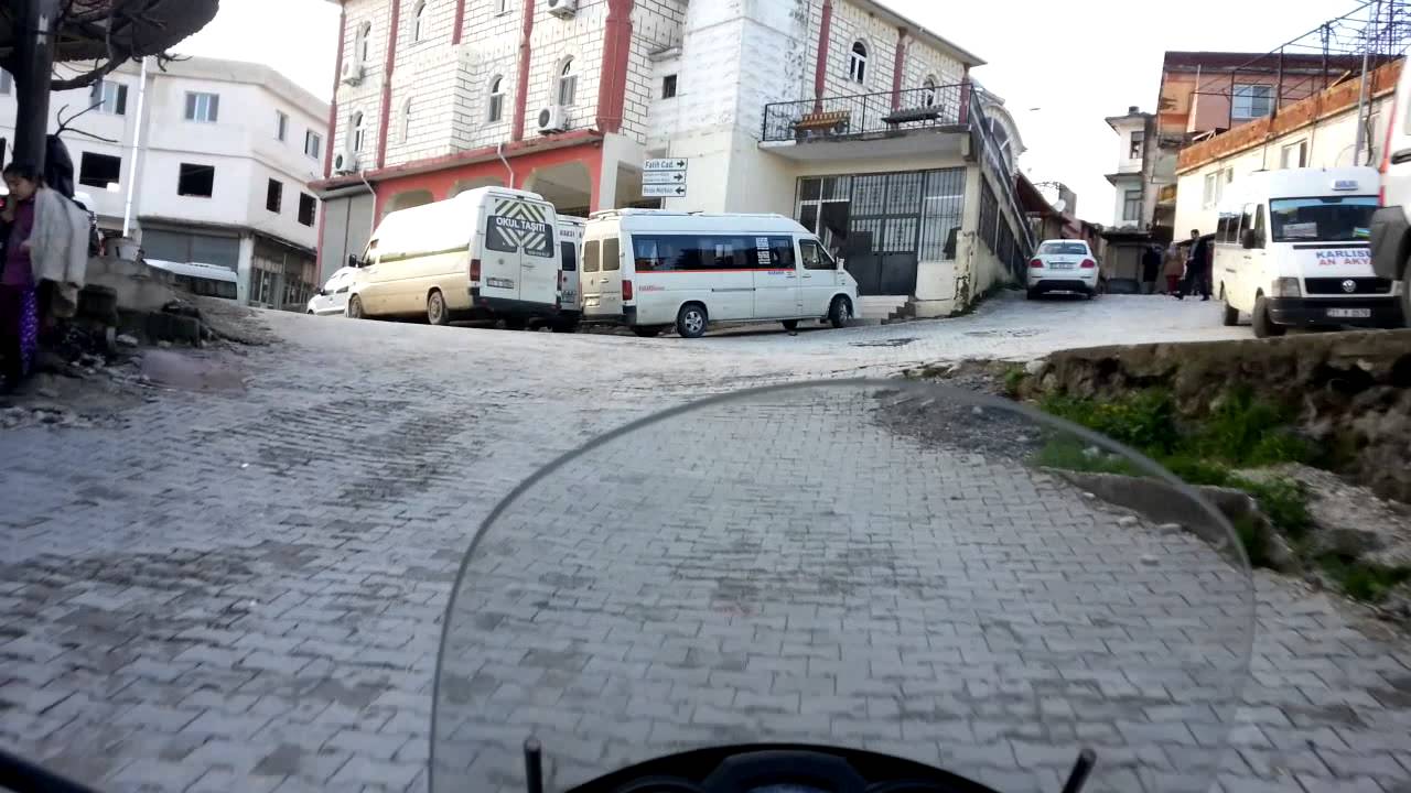 Antakya`dan karlısu`ya motorla gezinti