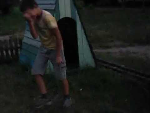 брат ломает