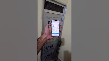 iOS 26 iPhone 13 Kis kis ne update kar liya #virlvideo #tranding #shortsfeed #ios26 #ios26features