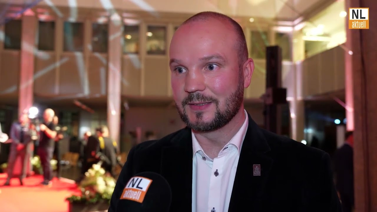 Cottbus | Neuer Transporter für Cottbuser Sportfamilie - Spende von Sparkasse Spree-Neiße