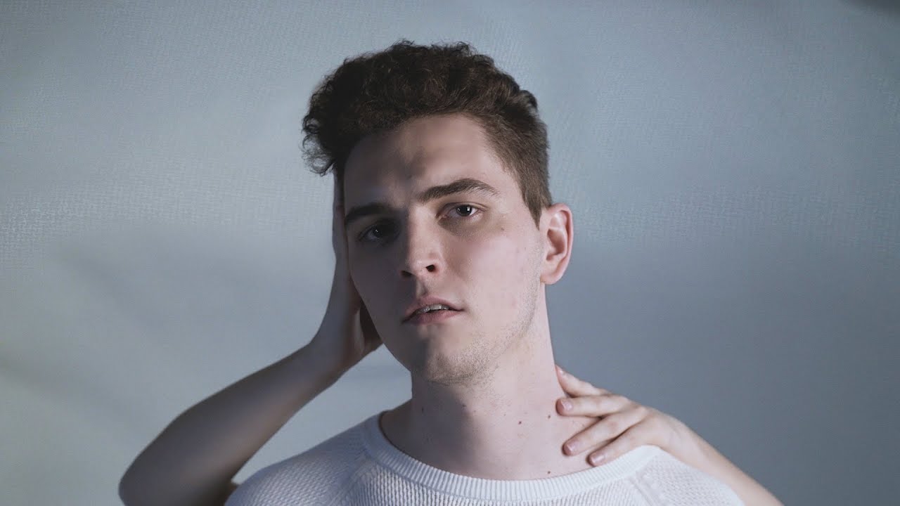 Šimon Švidraň - MÁM ŤA RÁD (official video)