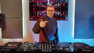 4 Decks In The Mix Tech House Jworra, Little Boots, 666 Devil Acapella Pioneer Dj