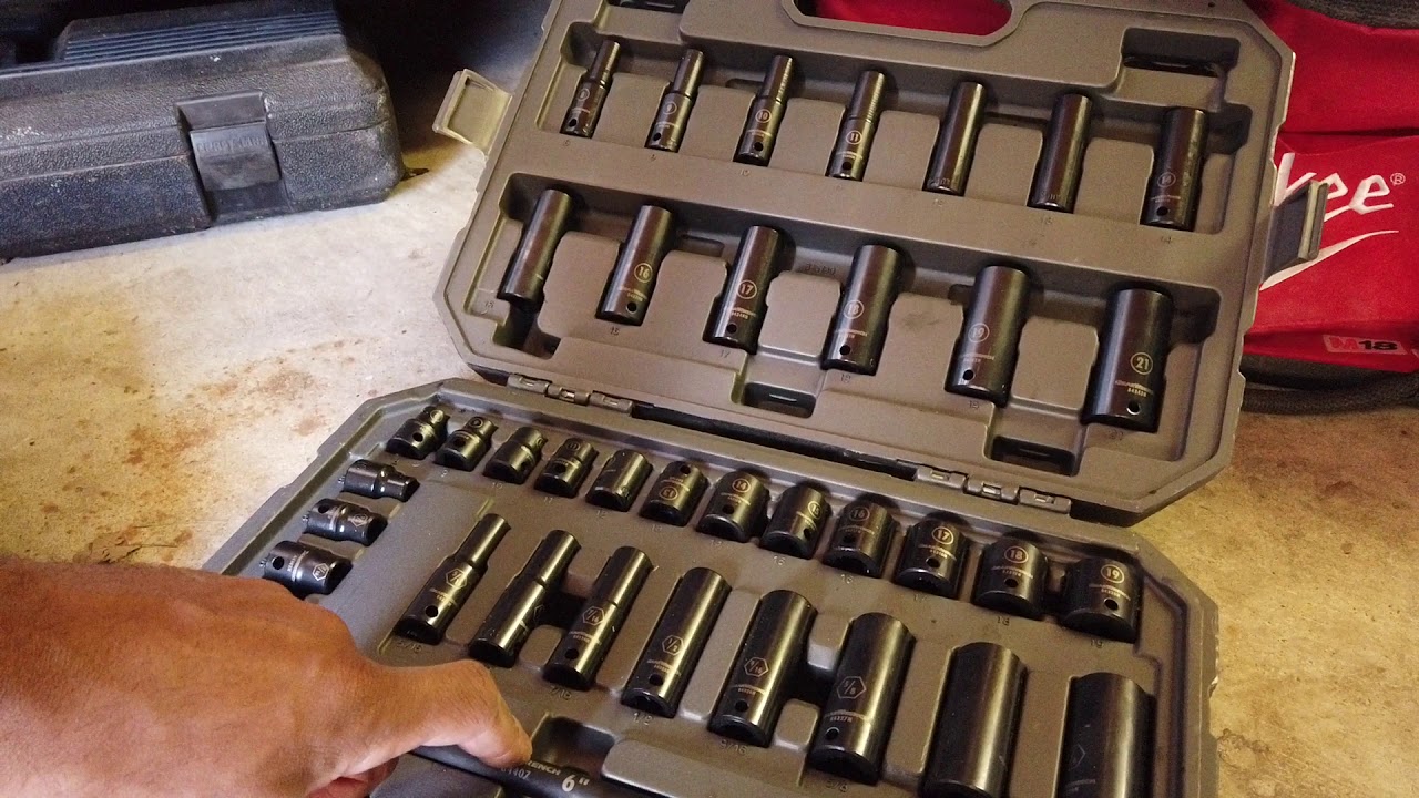 GEARWRENCH 8-Piece 3/4" Drive Deep Metric Impact Socket Set - 26mm To 38mm, 6 Point (84032)