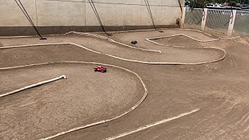 Traxxas Slash 2WD Brushless LCG Running Video @ Pegasus Hobbies (No Music) ASMR - Part 1