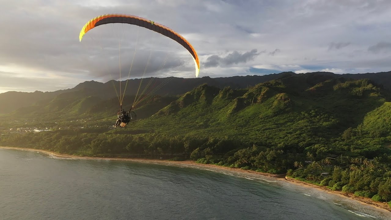 Drone chasing Paramotor on the North Shore