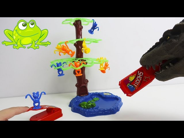 Dino Bagunça e Canal ToyKids Joga Jogo Da Galinha Pintadinha que Bota Ovo!  Quem Vai Ganhar? 