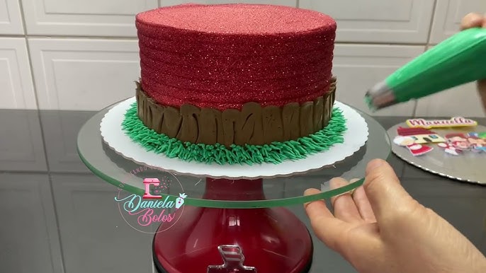 GLOW CAKE CHAPEUZINHO VERMELHO