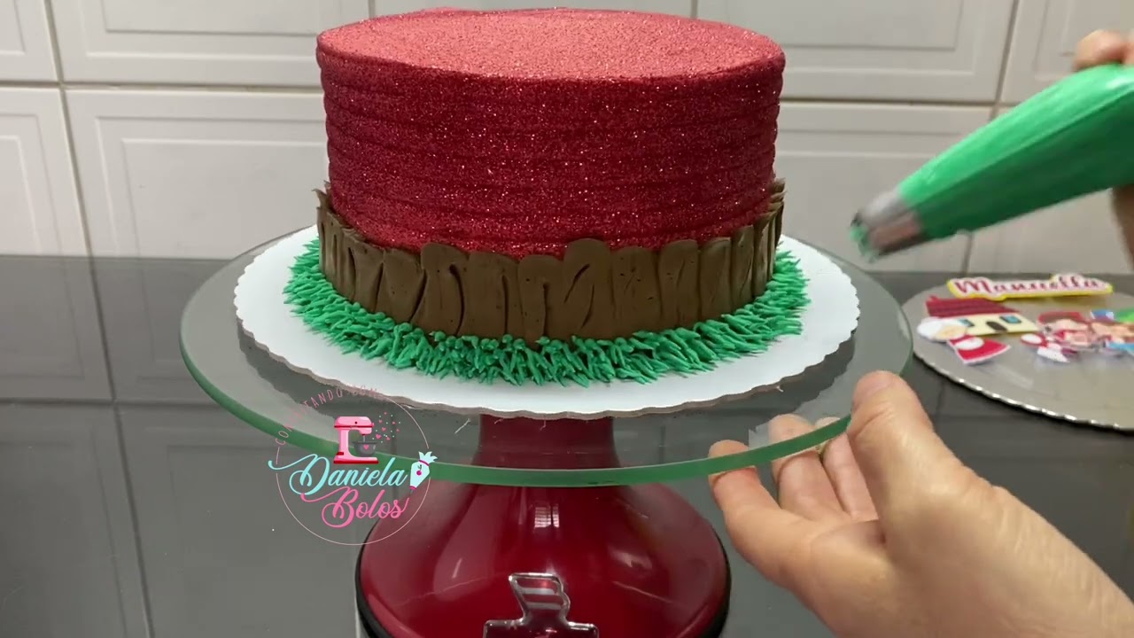 CONFEITANDO BOLO CHAPEUZINHO VERMELHO COM GLITTER 