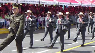 COLEGIO EJERCITO MIRAFLORES AREQUIPA DESFILE ESCOLAR(2016)