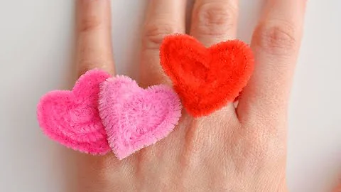 How to Make Pipe Cleaner Heart Rings