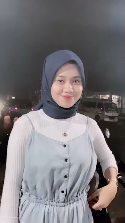 Video mentahan halu cewek cantik lagi nungguin sate,MANTAPKALI #short