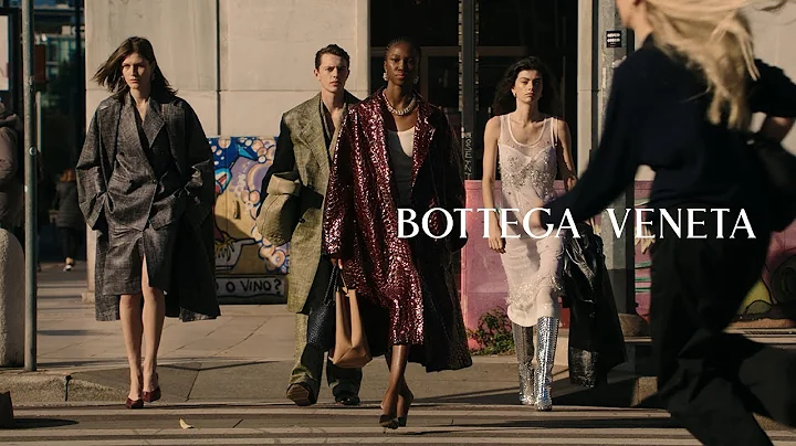 Bottega Veneta Summer 23 Campaign - 天天要闻