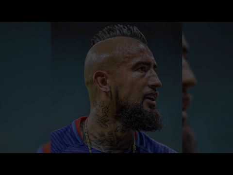 Video: Arturo Vidal netto waarde: Wiki, Getroud, Familie, Trou, Salaris, Broers en susters