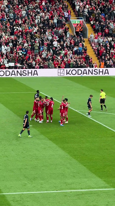 Hugo and Salah, we could get used to this partnership 🔥 #football #shorts #shortvideo #viralvideo