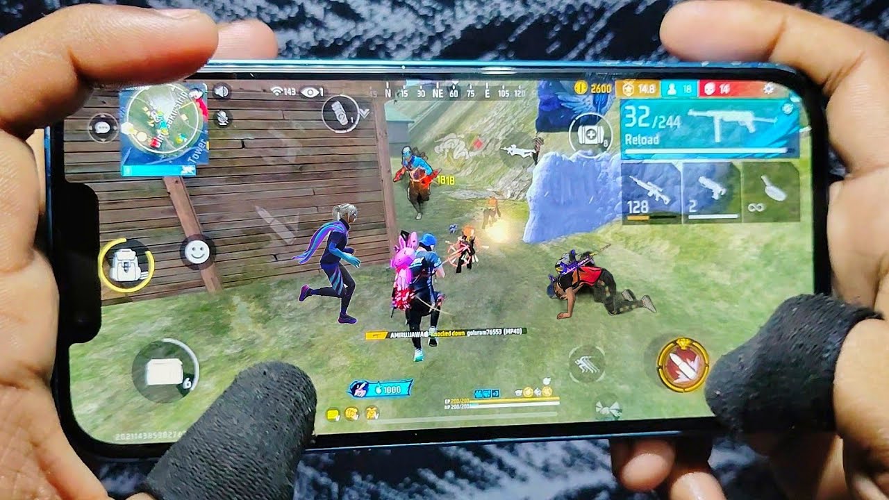 IPhone 13 🗿 Handcam 3 Finger HUD 💯