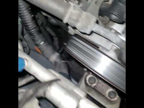 2006 Honda Odyssey EXL Engine Noise (hissing) - YouTube