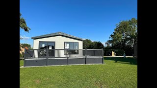 Incredible BRAND NEW 2 Bedroom 40x20 Victory Faraday Lodge On A Lakeside Plot With Decking Included
