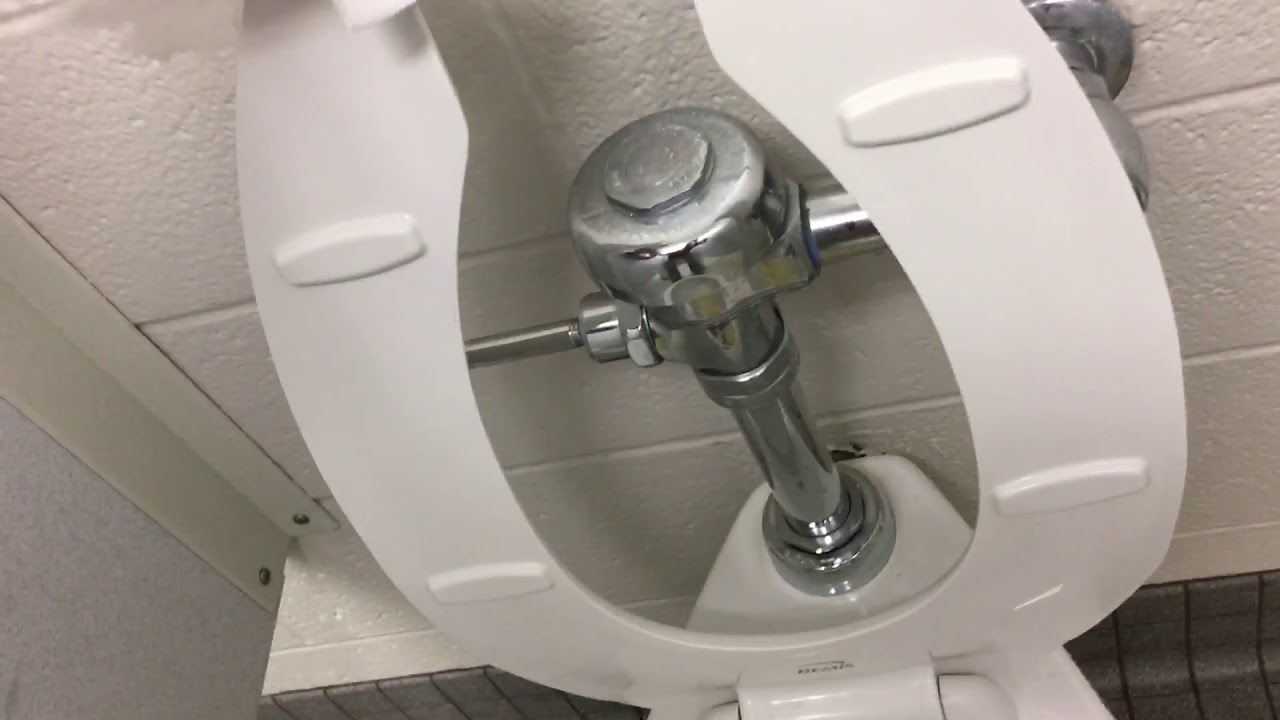 Kohler Highcrest Toilet Powerful Flush YouTube