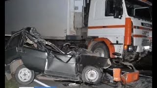 ВАЗ 2114 VS Scania лобовое на трассе