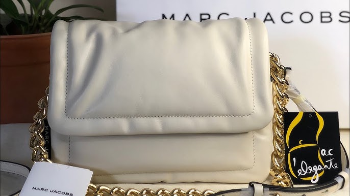 Comparative Video: Marc Jacobs Retail The Cushion Bag VS Outlet The Pillow  Bag 