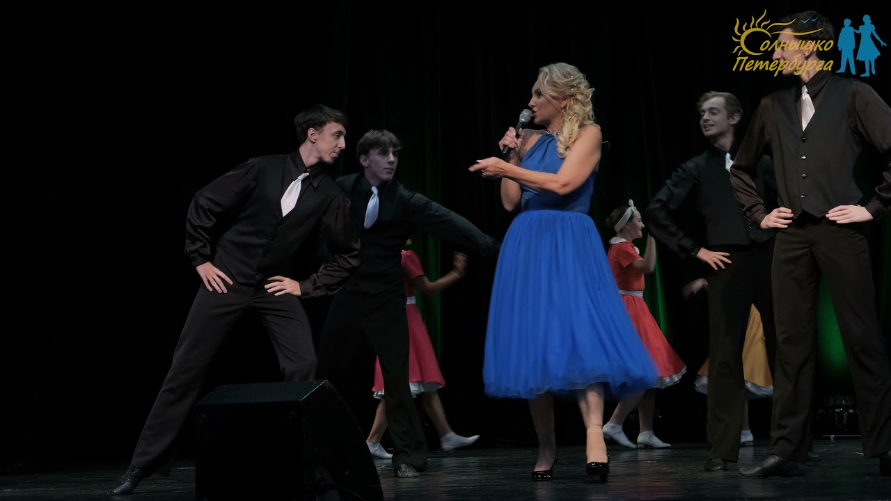 Бабушки Заюшки Солнышко Петербурга на концерте у Маэстро