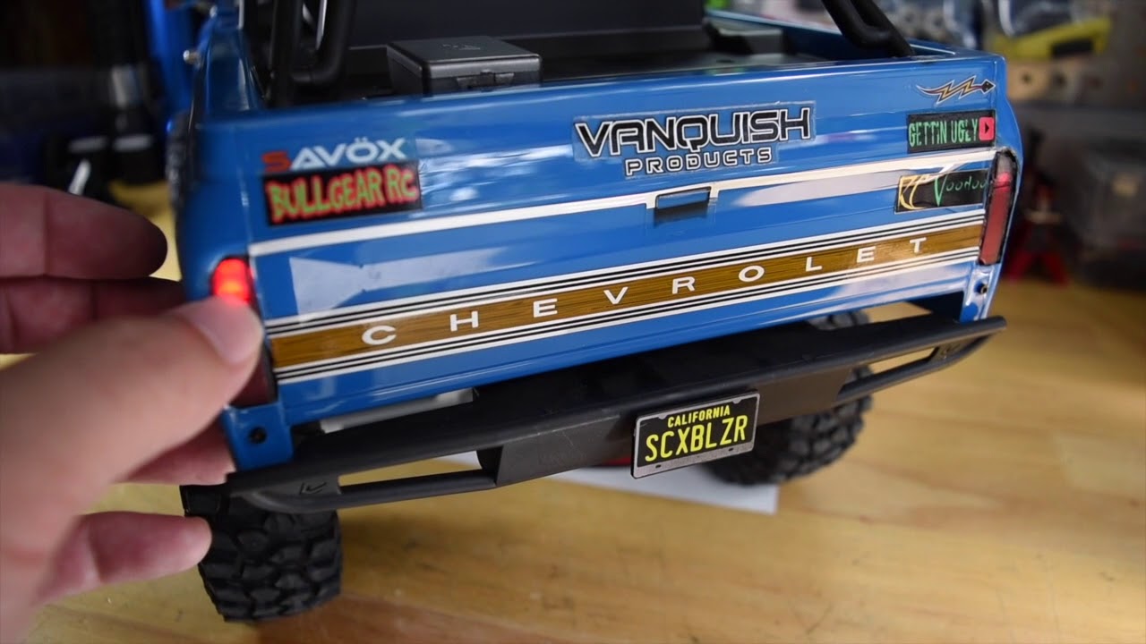 Axial SCX10ii K5 Blazer Rear Light Install Pt 2! 