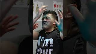 "Mami, it burns. I can't see!" #Short