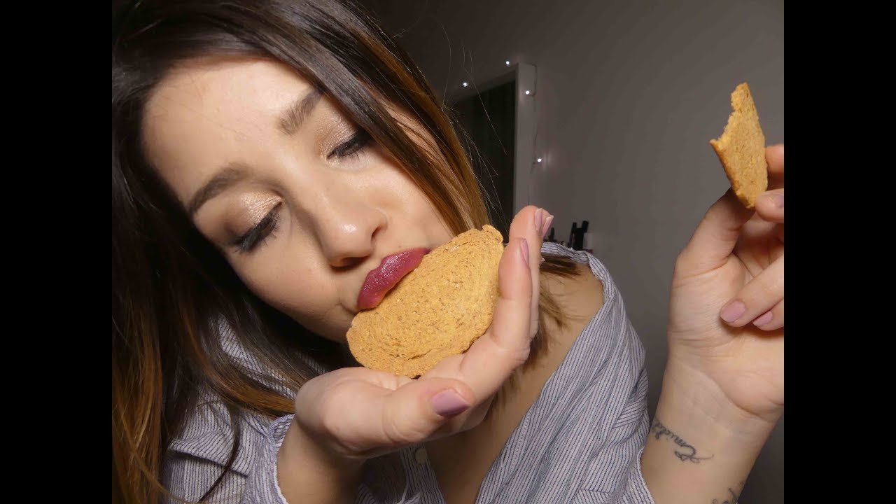 ASMR EATING SOUNDS | MUKBANG