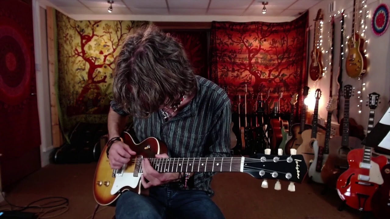 Ivison Guitars - The Hurricane - Demo by Remi Harris