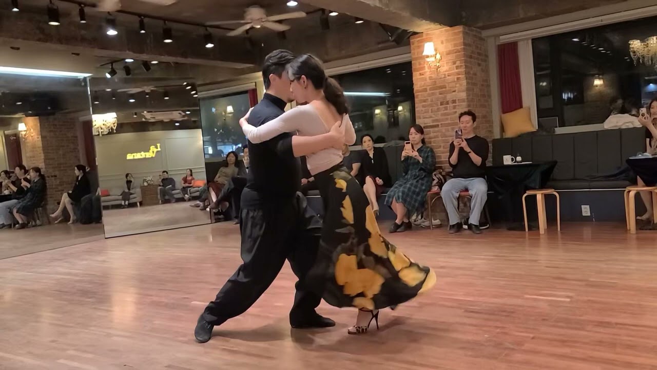Tango People 월요 특강 수업 시연 Iri-arte & Shangdi (Mi dolor) 2025.10.13